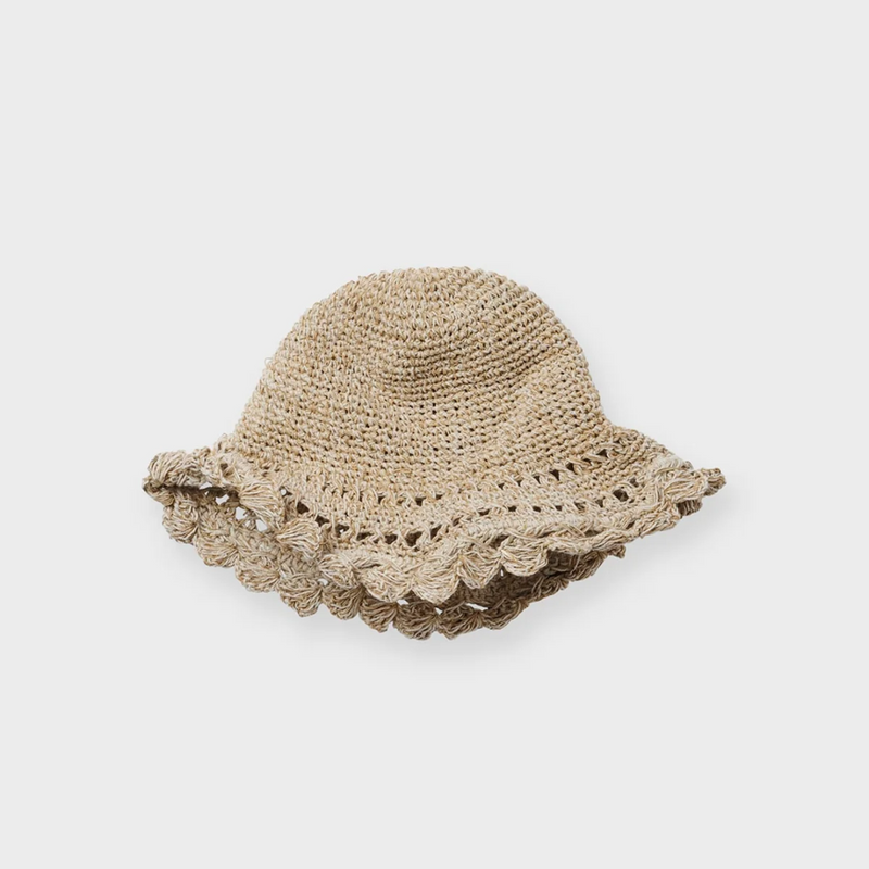 Køb Solhat // Sun Hat - blonde | 369,00 | Findes i flere farver | Fri fragt over 149 kr. | Hurtig levering | Dag til dag levering | CARE BY ME | tidløs, hamp, bomuld, sommerhat, strandhat, naturlig hat, solhat, bomuldshat, hamphat, bomuld og hamp solhat