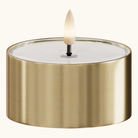 Rundt LED fyrfadslys med hvid flamme i blank guldfarvet metalholder