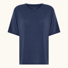 Mørkeblå oversized t-shirt i cashmere-modal med rund halsudskæring og korte ærmer