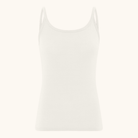 Cremfarvet singlet med tynde stropper og rund hals i modal og cashmere