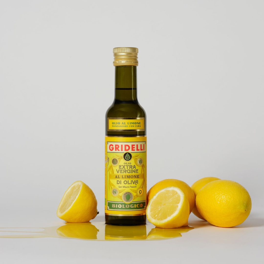 Gridelli Olio Al Limone økologisk olivenolie på 250 ml mørkegrøn glasflaske med gul etiket