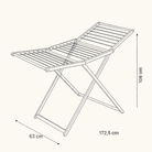 Teknisk tegning af foldbart tørrestativ i egetræ med mål: 172,5 x 63 x 106 cm