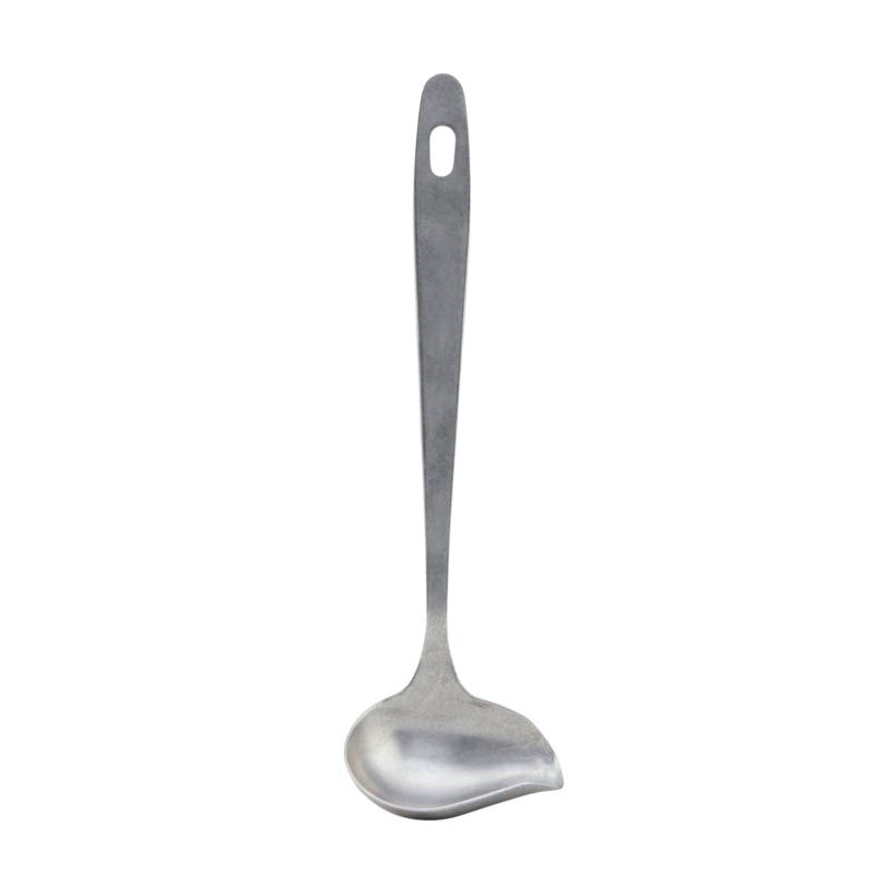 Køb Servering Daily | fra 36,95 |  Fri fragt over 149 kr. | Hurtig levering | Dag til dag levering | Nicolas Vahé, Society of Lifestyle | Nicolas Vahe, Serveringsske, Salatsæt, Sauceske, Skimmer, hulske, Spatel, Pastaske