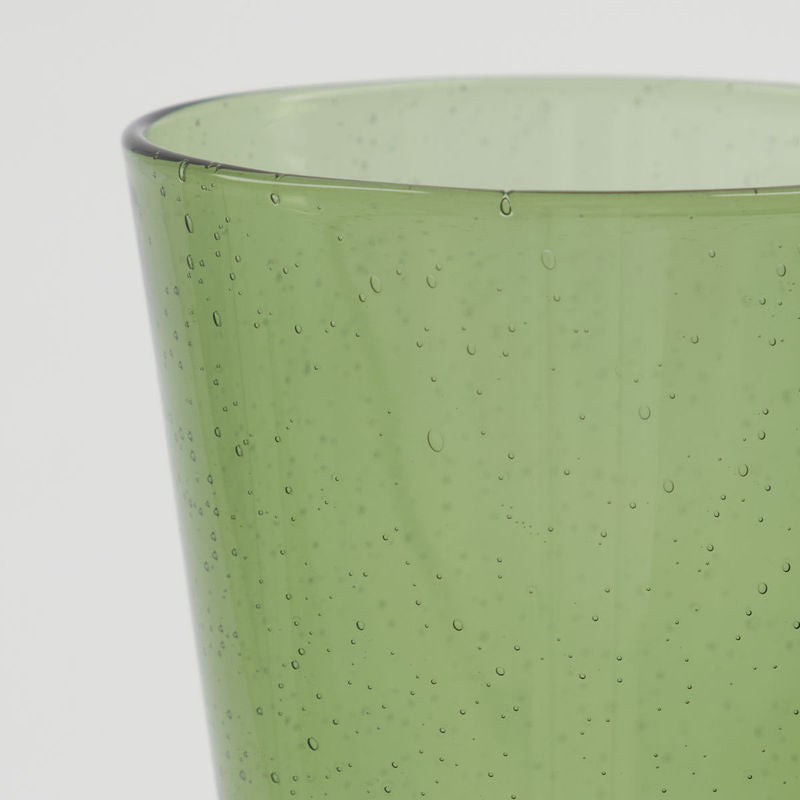 Køb Vinglas Rain Grøn | 99,95 | Fri fragt over 149 kr. | Hurtig levering | Dag til dag levering | House Doctor, Society of Lifestyle | Drikkeglas, Glas på stilk, Glas på fod