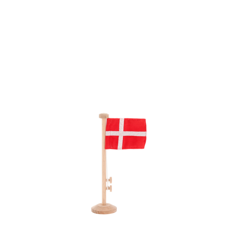 Køb Flagstang med dansk flag Natur Eg | fra 119,95 | Fri fragt over 149 kr. | Flere varianter | Hurtig levering | Dag til dag levering | Celebrate | Flag, Flagstang, Fødselsdagsflag, Borddækning, Fest, Fødselsdagfest, Pynteflag, Fødselsdag