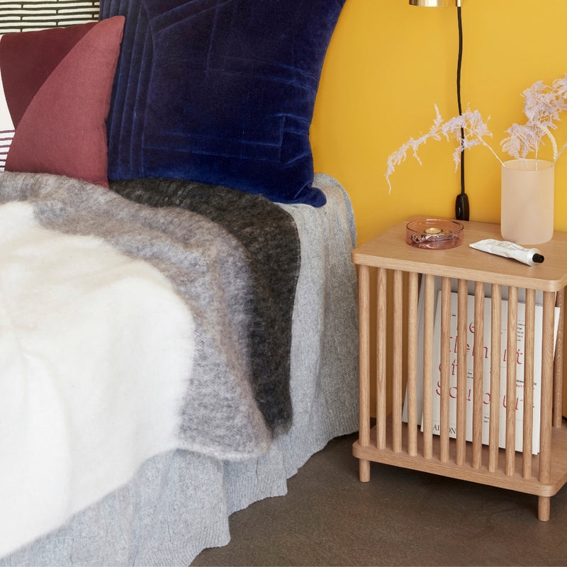 Køb Bord egetræ | 1.099,00 | Fri fragt over 149 kr. |  Hurtig levering | Dag til dag levering | Hübsch | Bord, Sofabord, Sengebord, Sidebord, Natbord, Bord til entre, Egetræsfiner
