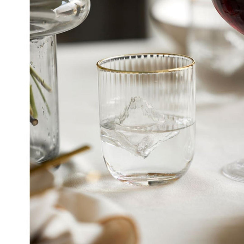 Køb Palermo Gold Glas Tumbler 35 cl | Fra 79,95 | Dag til dag levering | F&H, Lyngby Glas, Drikkeglas, Vandglas, Glas med guldkant, Glas med riller