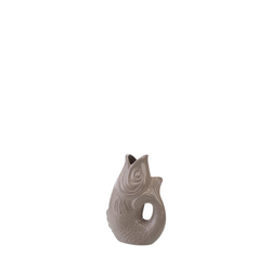 Køb Vase/karaffel Monsieur Carafon Fisk - Sandstone | fra 129,95 | Fri fragt over 149 kr. | Hurtig levering | Dag til dag levering | GIFTCOMPANY | Blomstervase, Blomster, Skjuler, Keramikvase, Dekorativ, Skulptur, 3 størrelser