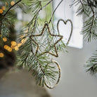 Køb Ophæng Beads Gylden - sæt af 3 stk | 119,95 | Fri fragt over 149 kr. | Hurtig levering | Dag til dag levering | House Doctor, Society of Lifestyle | Dekoration, Jul, Julepynt, Ornament, Rong, Stjerne, Hjerte, Perler, Glasperler