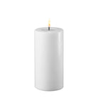 Køb Bloklys Hvid LED | fra 99,95 | Flere størrelser | Fri fragt over 149 kr. | Hurtig levering | Dag til dag levering | DELUXE HOMEART | LED-lys, LED-bloklys, Bloklys, Kunstigt lys, Batterilys, Lys med batterier, REAL FLAME™ 