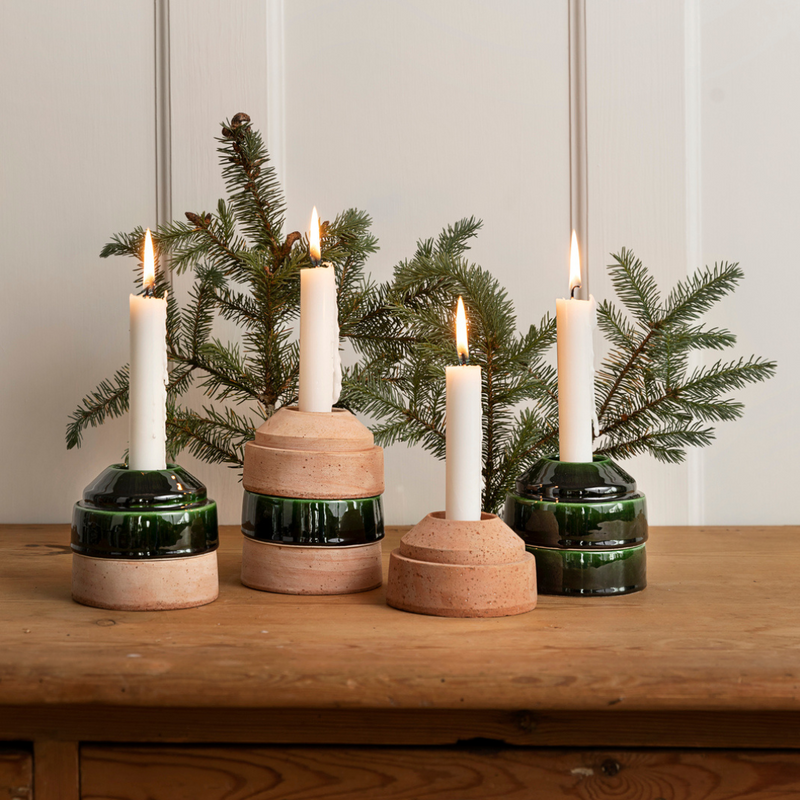 Køb Lysestage Hoff | fra 139,95 | Flere størrelser | Fri fragt over 149 kr. | Hurtig levering | Dag til dag levering |  Bergs Potter, Glazed by Bergs, Bergs signature, Stage, Kertelys, Fyrfadslys, Kornelys, Stearinlys