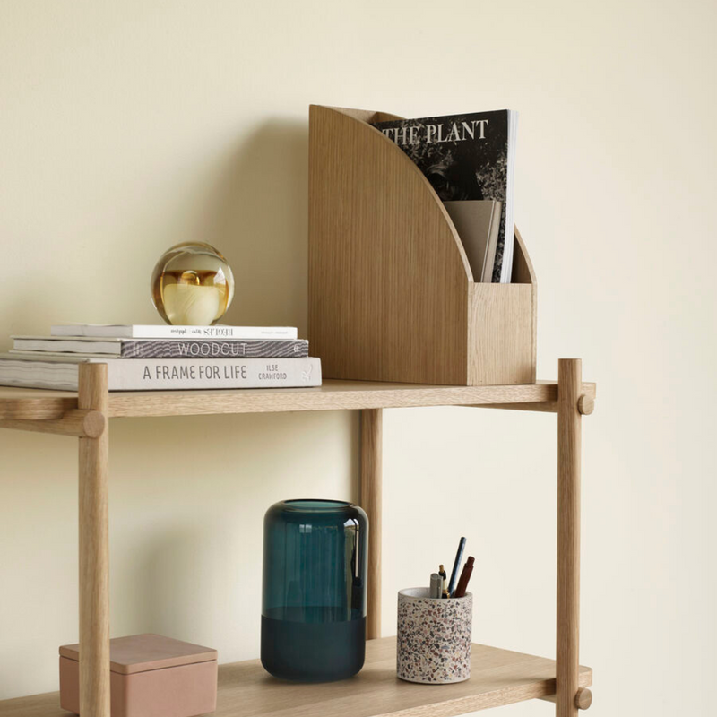 Køb Magazine Holder Project Natural | 319,00 | Fri fragt over 149 kr. | Fri fragt over 149 kr. |  Hurtig levering | Dag til dag levering | Hübsch | Orden, Kontororden, Gem væk, Organiser, Opbevaring, Magasinholder, Blade og aviser. 