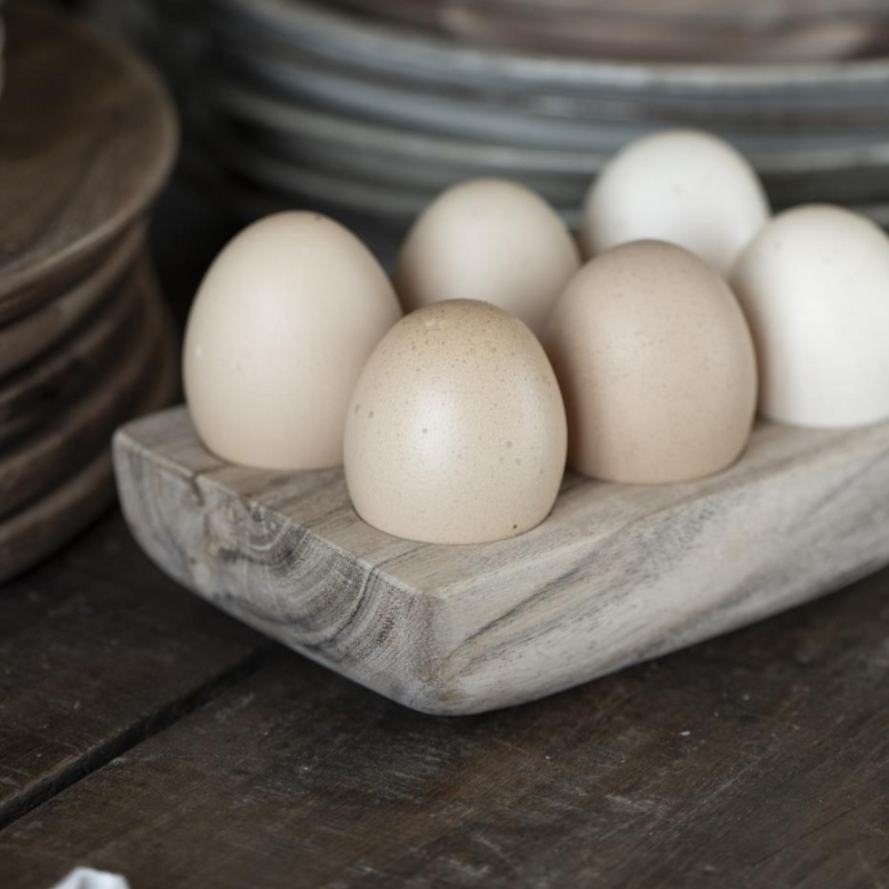 Køb Æggeholder til 6 æg i akacietræ | 139,95 | Fri fragt over 149 kr. | Hurtig levering | Dag til dag levering | Ib Laursen | Æggebakke i træ, Servering, Opbevaring