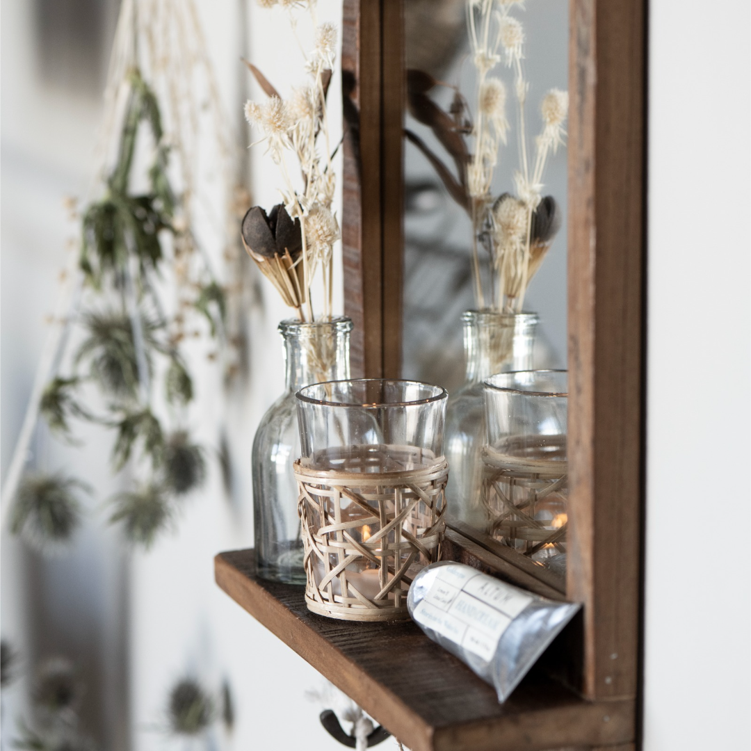 Køb Lygte til fyrfadslys med søgræsflet | 29,95 | Fri fragt over 149 kr. | Hurtig levering | Dag til dag levering | Ib Laursen | Glas, Vandglas, Drikkeglas, Fyrfadsstage, Glas til lys, Glas i holder