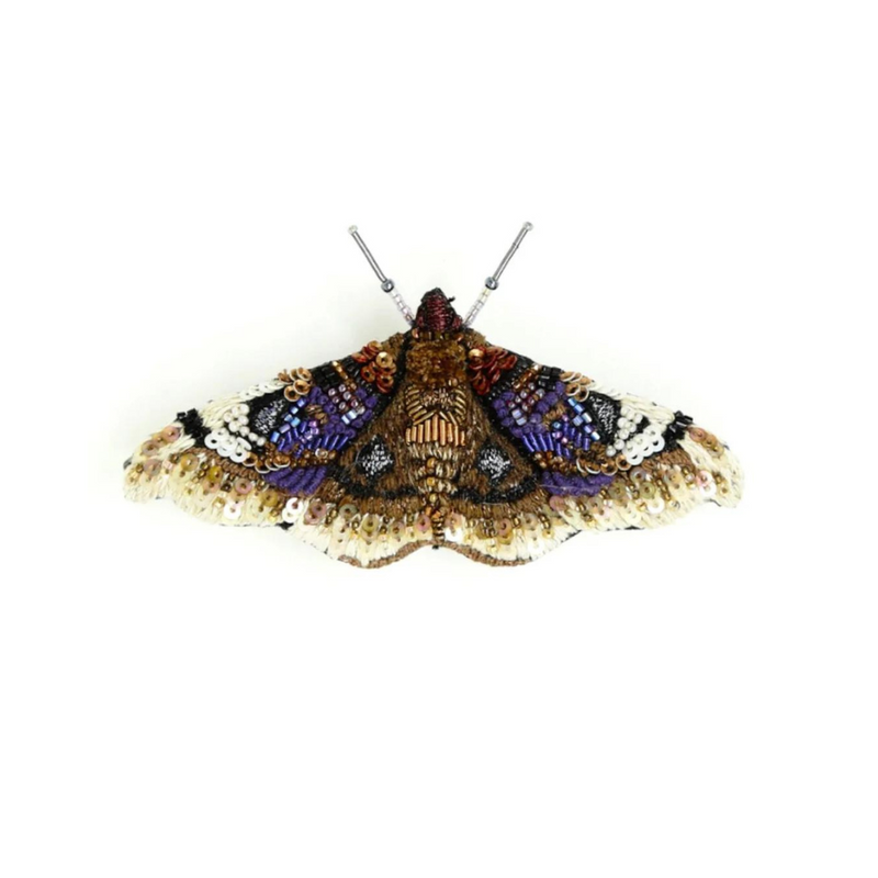 Køb Broche - Small Emperor Moth Pin | 479,00 | Fri fragt over 149 kr. | Hurtig levering | Dag til dag levering | TROVELORE | Vintage, Håndlavet, Hand made, Førsteklasses materialer, Godt design, Kvalitetsarbejde, Indien
