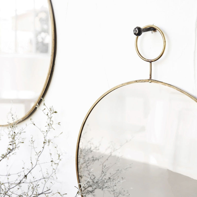 Køb Spejl the loop messing ø32 cm | 319,95 | Dag til dag levering | House Doctor, Entrespejl, Badeværeslesspejl, Pyntespejl, Sminkespejl | Pm0150
