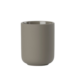 Køb Tandbørstekrus Ume | 189,95 | Fri fragt over 149 kr. | Hurtig levering | Dag til dag levering | Zone | Krus, Tandkrus, Tandbørsteholder 