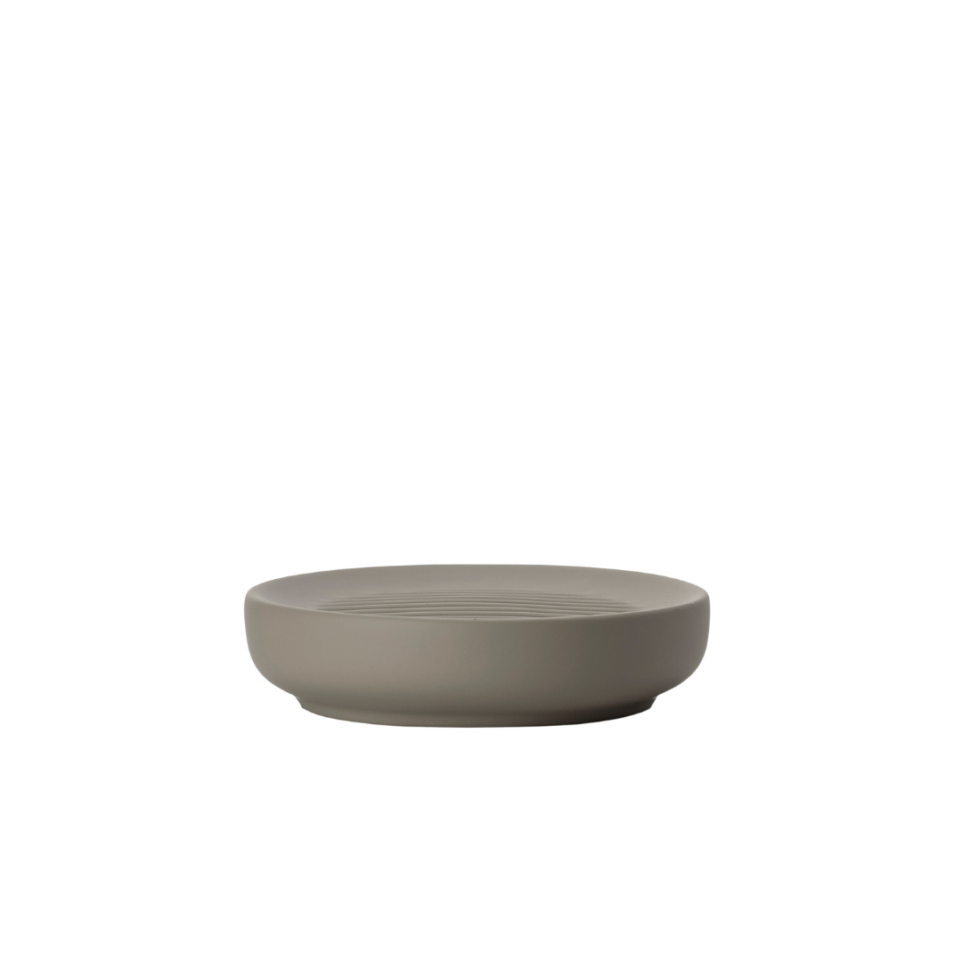 Køb Sæbeskål Ume | 169,95 | Fri fragt over 149 kr. | Hurtig levering | Dag til dag levering | Zone | Fad, Bakke, Sæbe, Sæbeskål, Skål, Håndsæbe, Fastsæbe, Sæbestykke